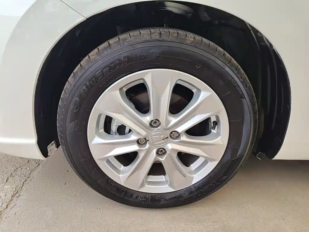Honda Fit — фото 23