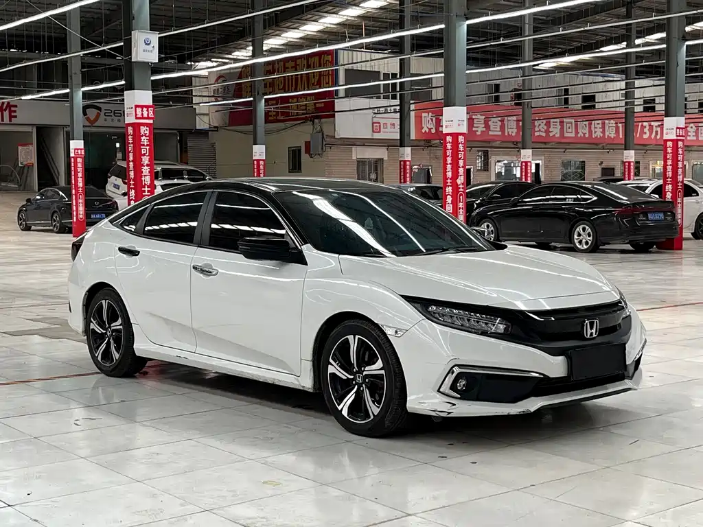 Honda Civic — фото 3