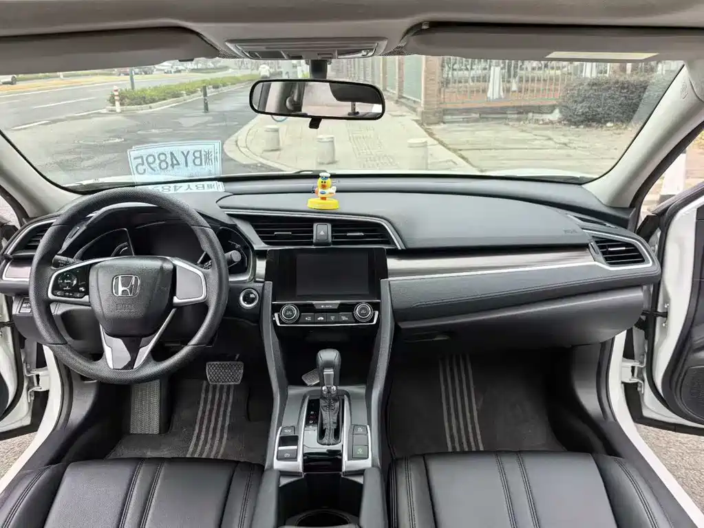 Honda Civic — фото 4