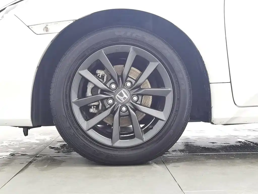 Honda Civic — фото 17