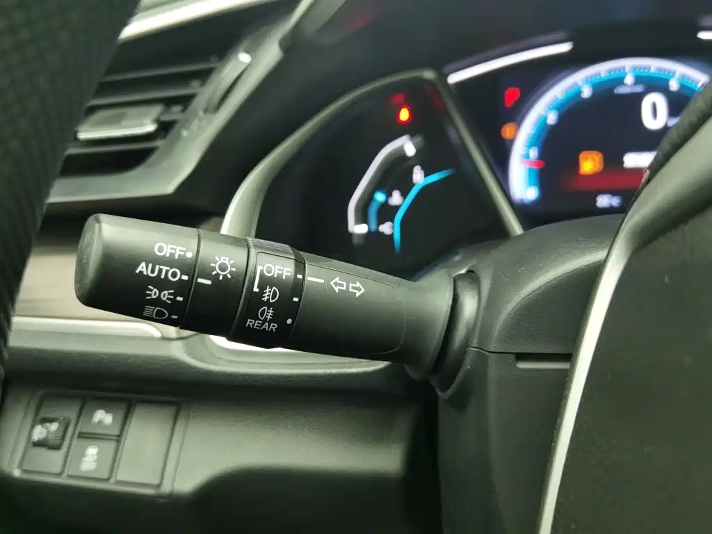 Honda Civic — фото 21