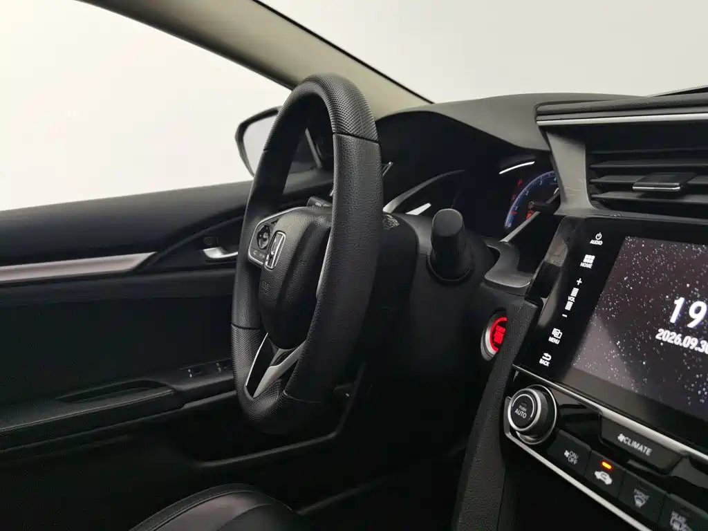 Honda Civic — фото 22