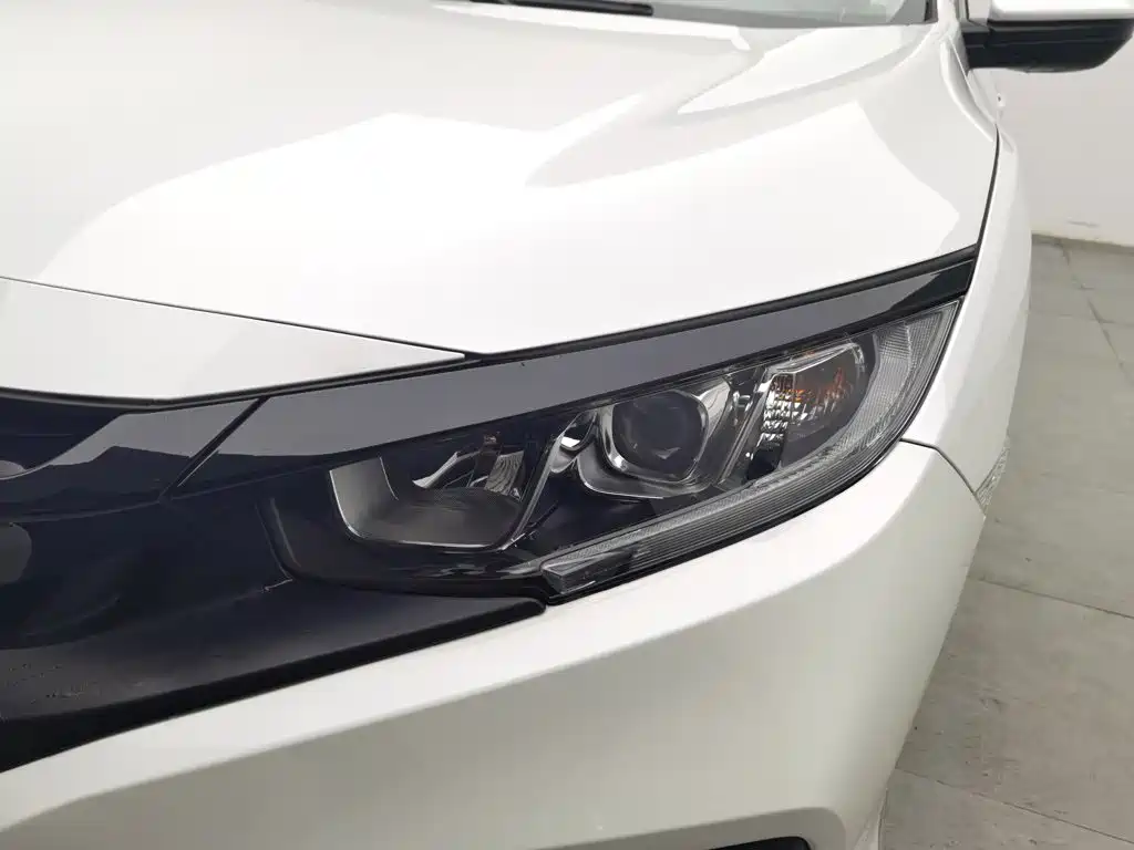 Honda Civic — фото 7