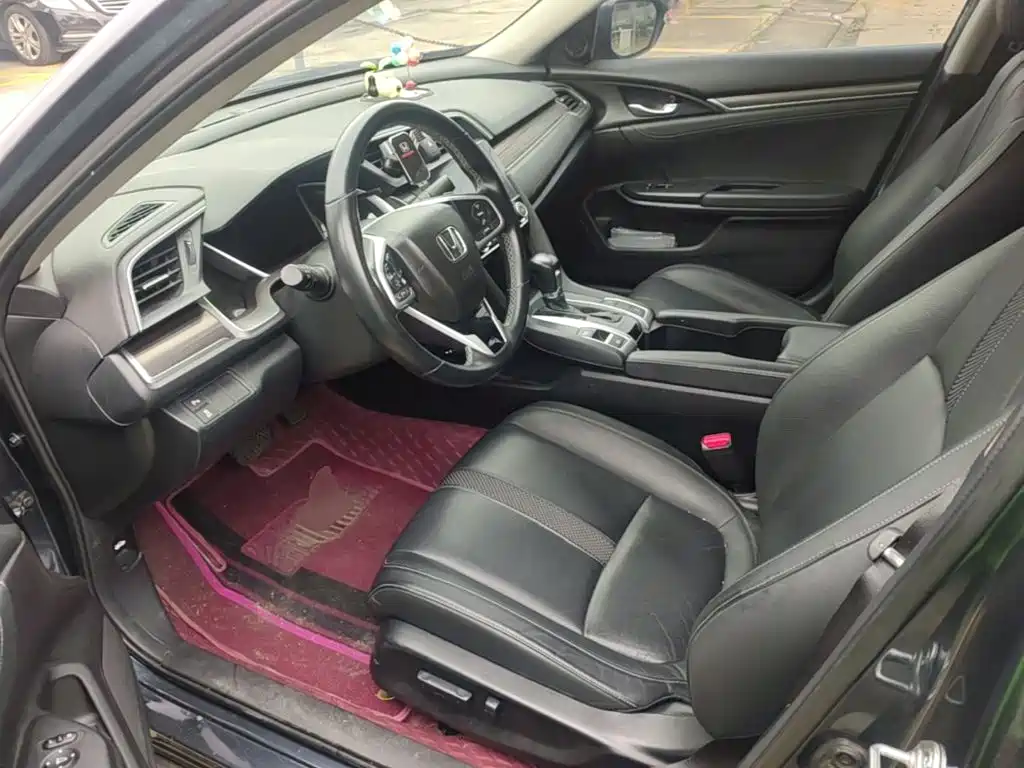 Honda Civic — фото 15
