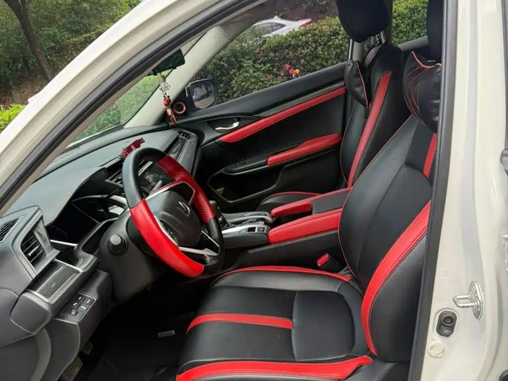 Honda Civic — фото 8