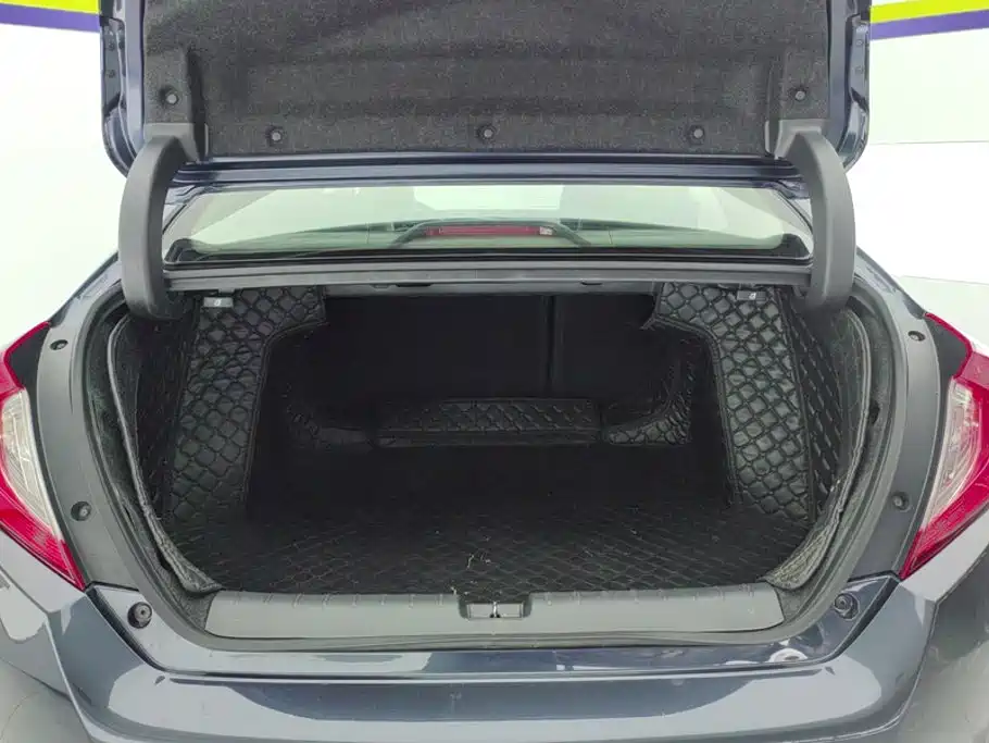 Honda Civic — фото 4