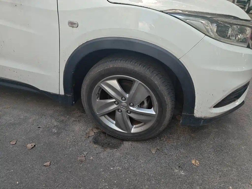 Honda Vezel — фото 8