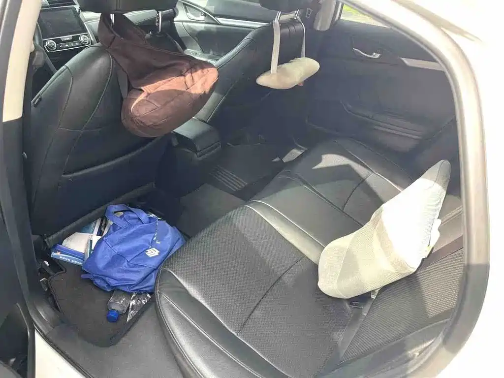 Honda Civic — фото 4