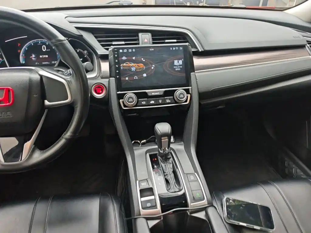 Honda Civic — фото 13