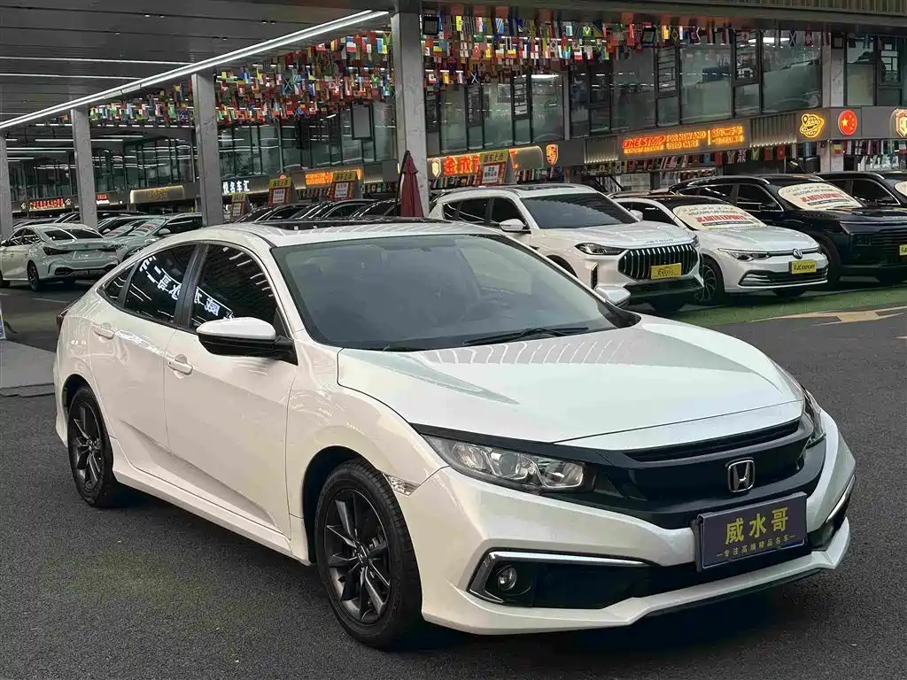 Honda Civic — фото 3