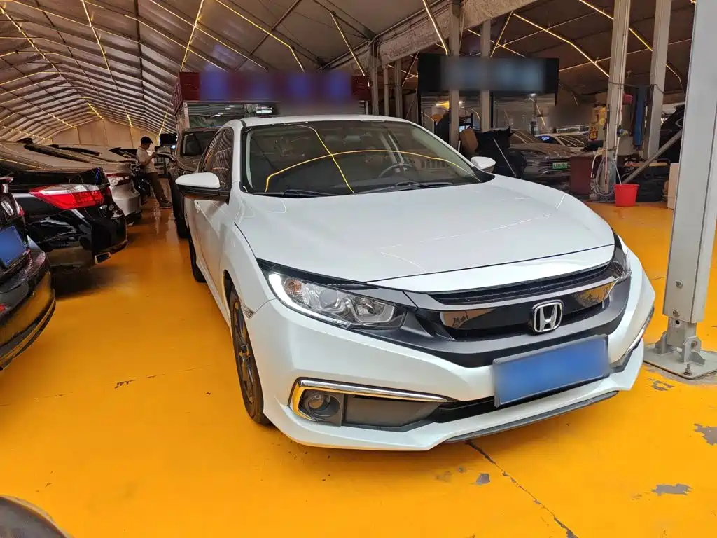 Honda Civic — фото 4