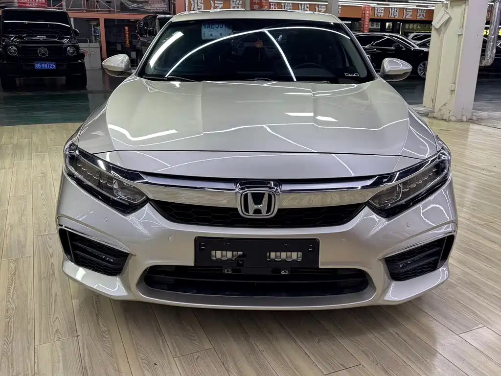 Honda Inspire — фото 9