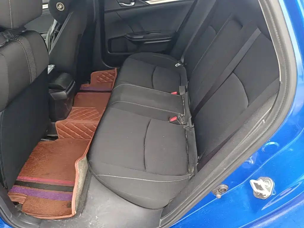 Honda Civic — фото 17