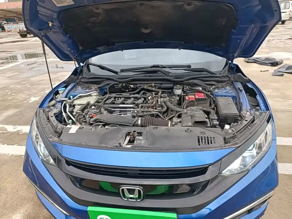 Honda Civic — фото 20