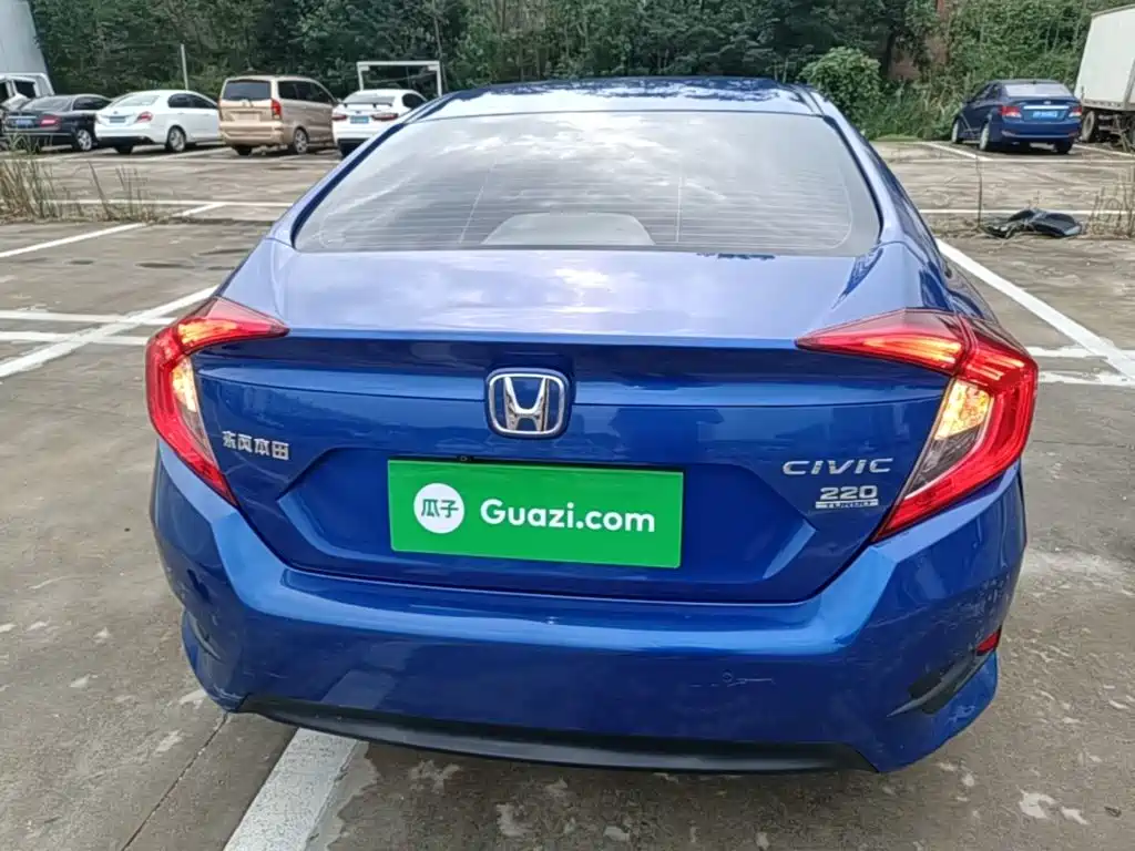 Honda Civic — фото 6