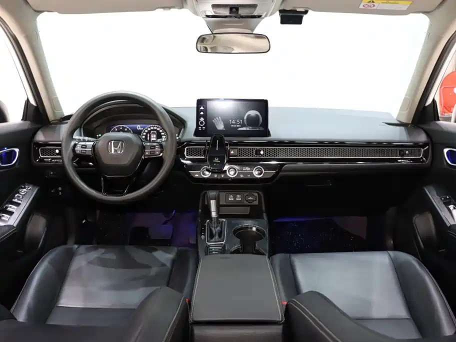 Honda Civic — фото 11