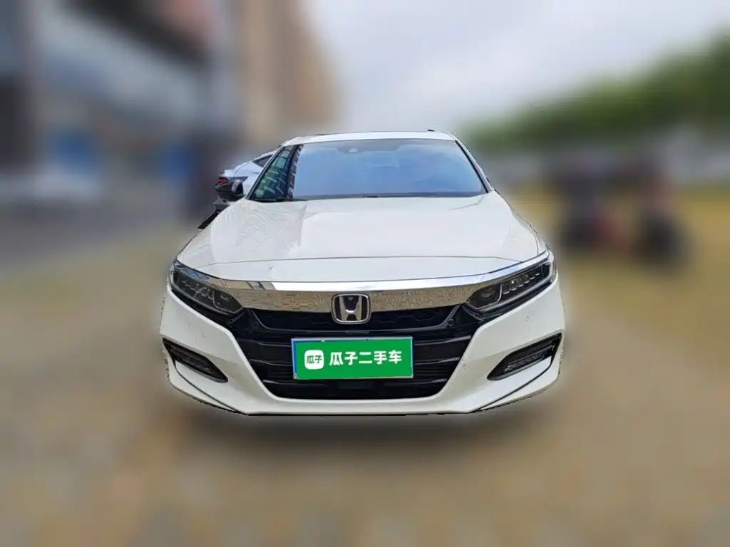 Honda Accord — фото 3