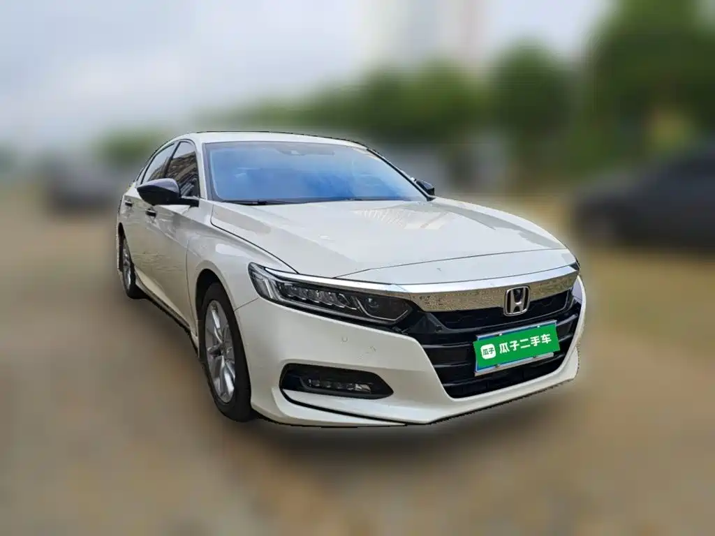 Honda Accord — фото 4