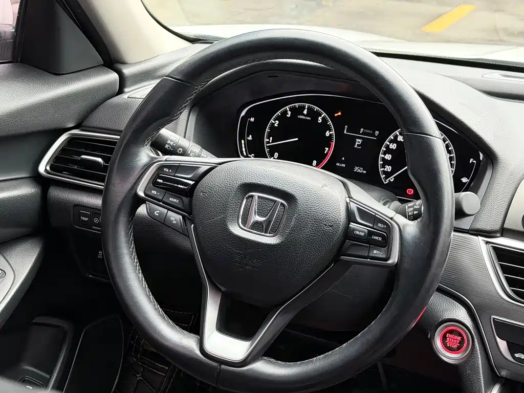 Honda Accord — фото 5
