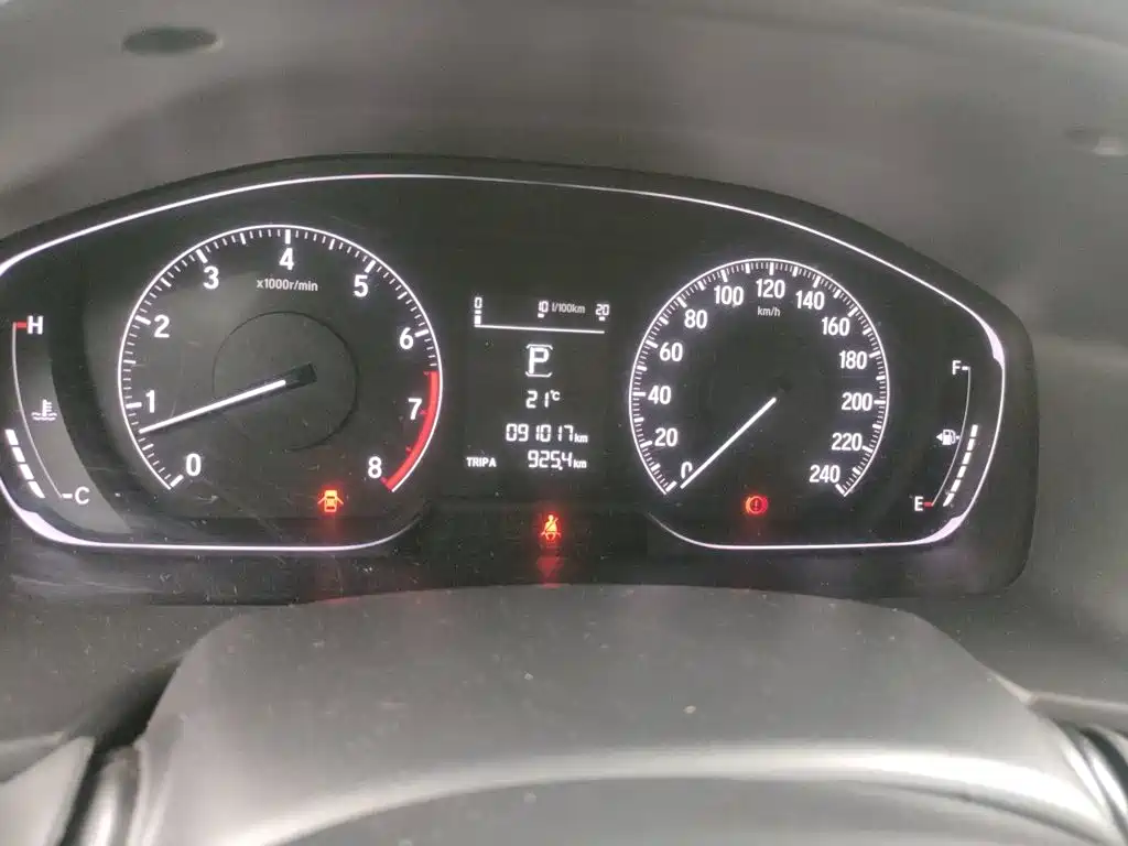 Honda Accord — фото 13