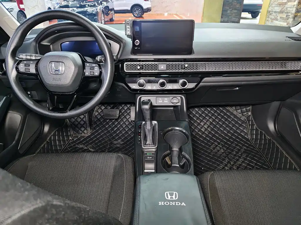 Honda Civic — фото 7