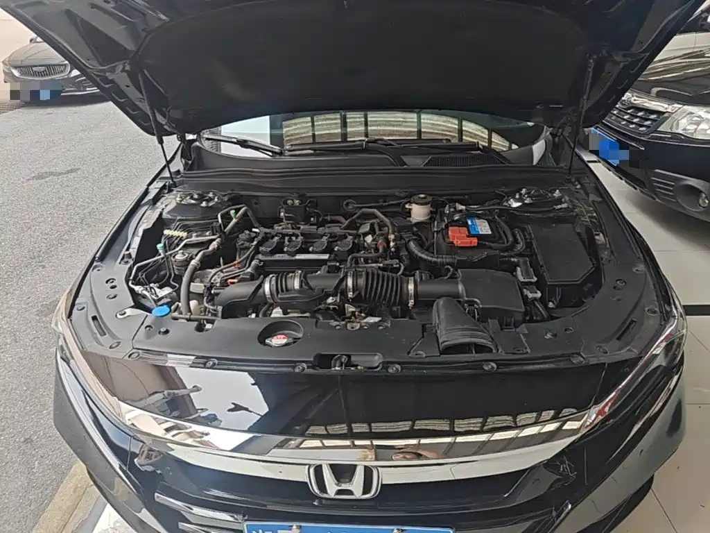 Honda Accord — фото 20