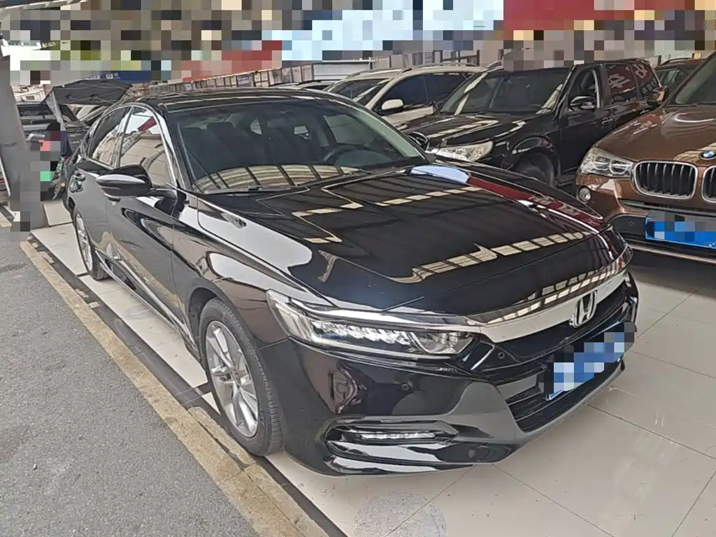 Honda Accord — фото 4