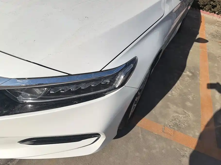 Honda Accord — фото 5