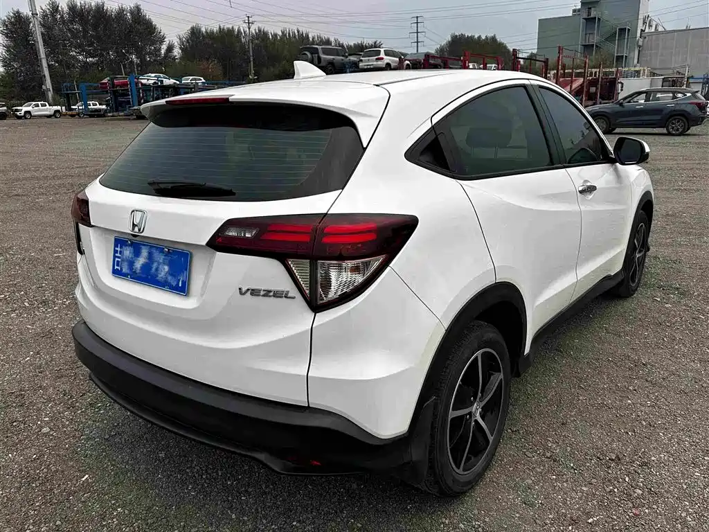 Honda Vezel — фото 14
