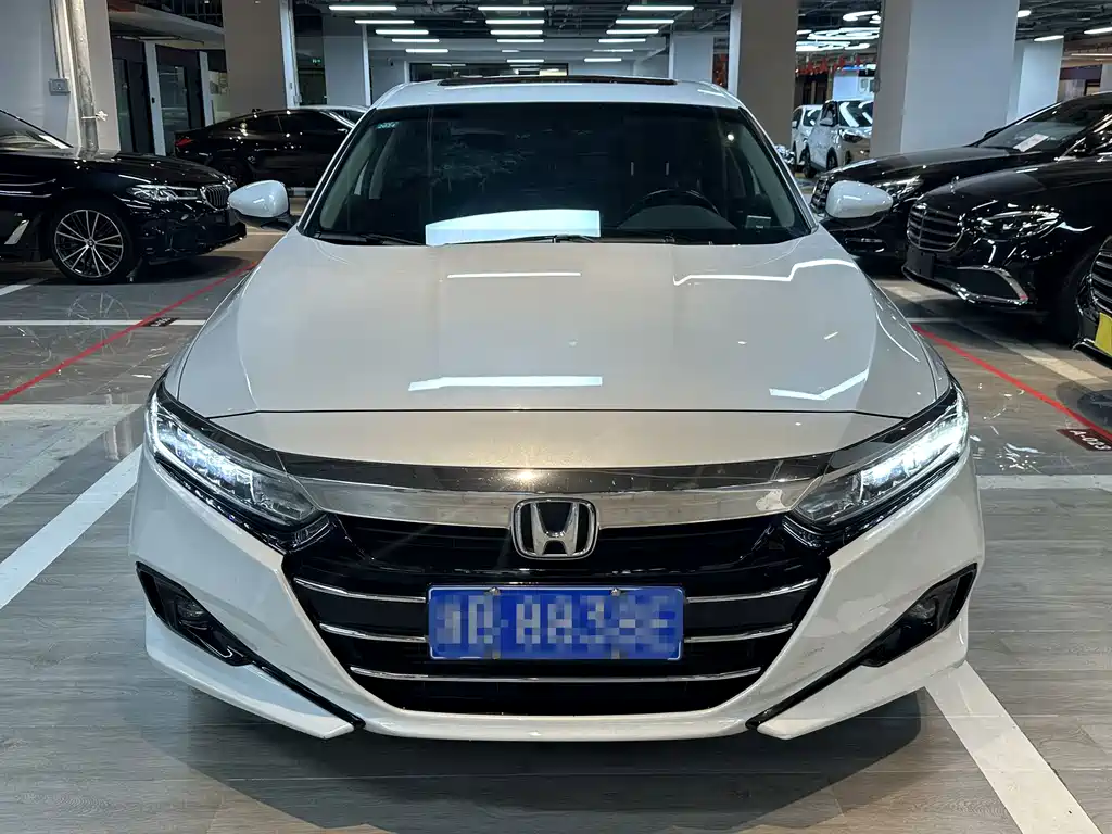 Honda Accord — фото 2