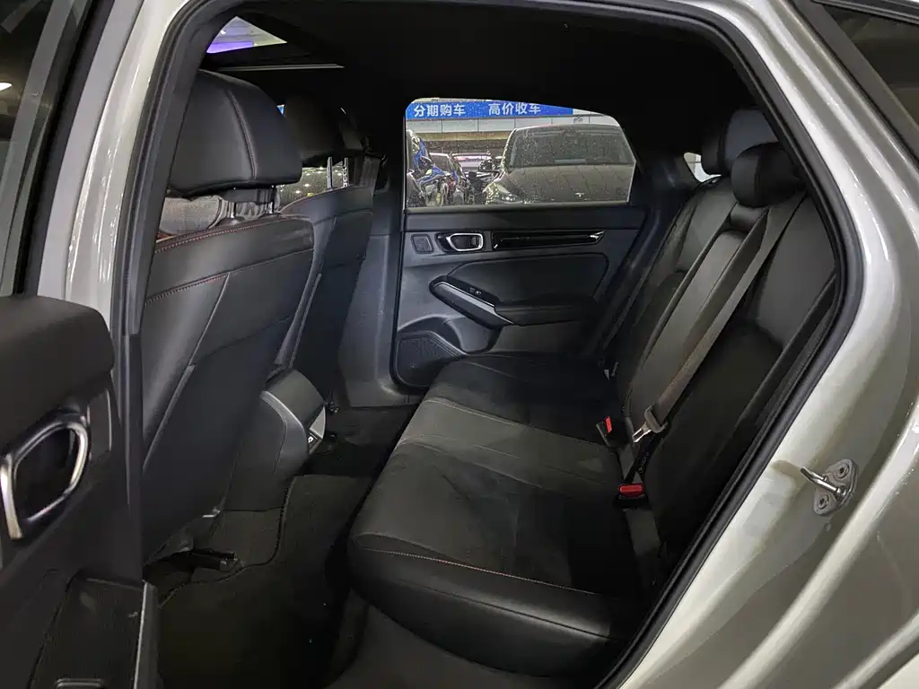 Honda Civic — фото 4