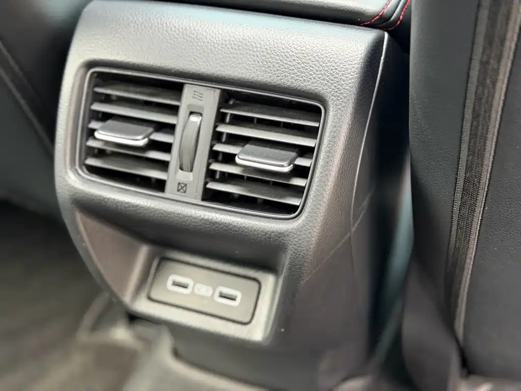 Honda Civic — фото 18