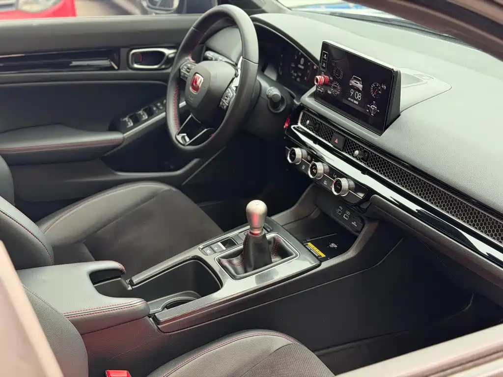 Honda Civic — фото 21
