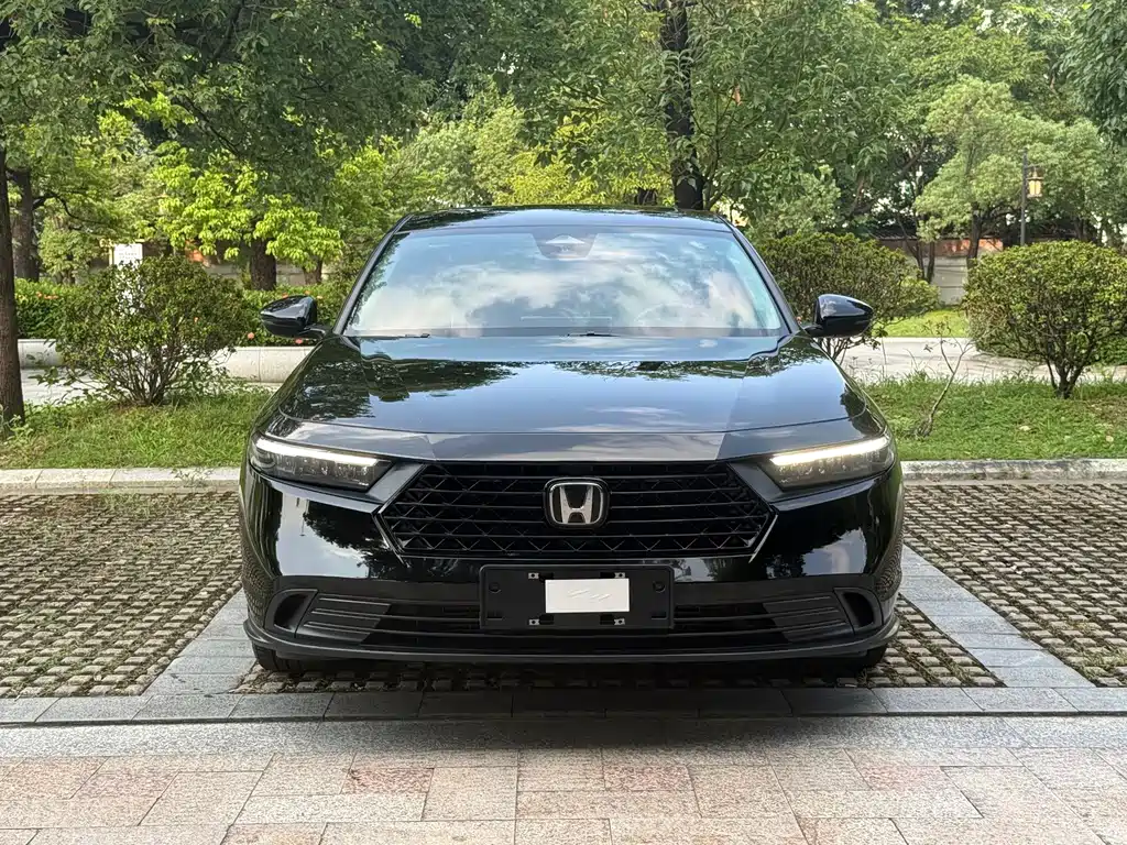 Honda Accord — фото 2