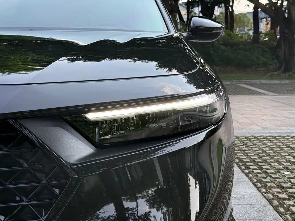 Honda Accord — фото 18