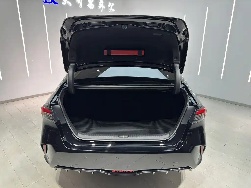 Honda Inspire — фото 17