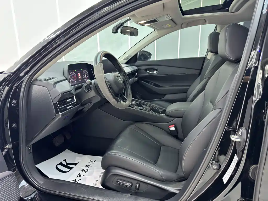 Honda Inspire — фото 4
