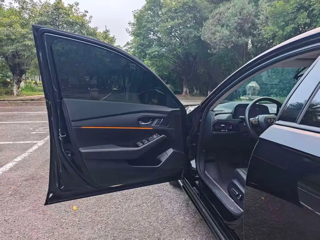 Honda Accord — фото 13