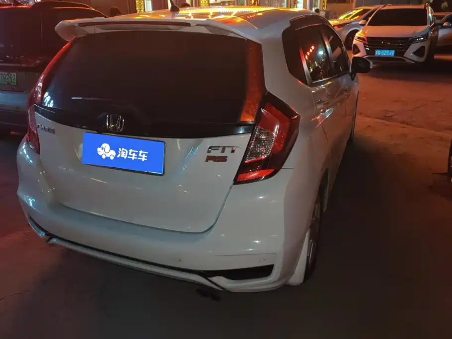 Honda Fit — фото 3