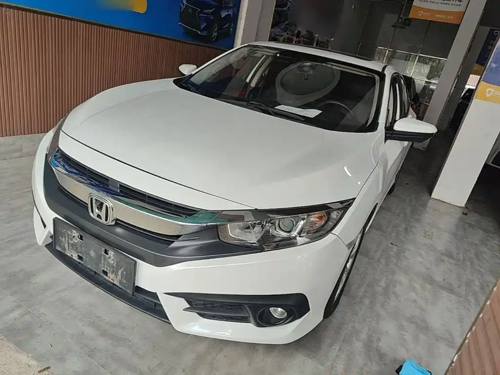 Honda Civic — фото 2