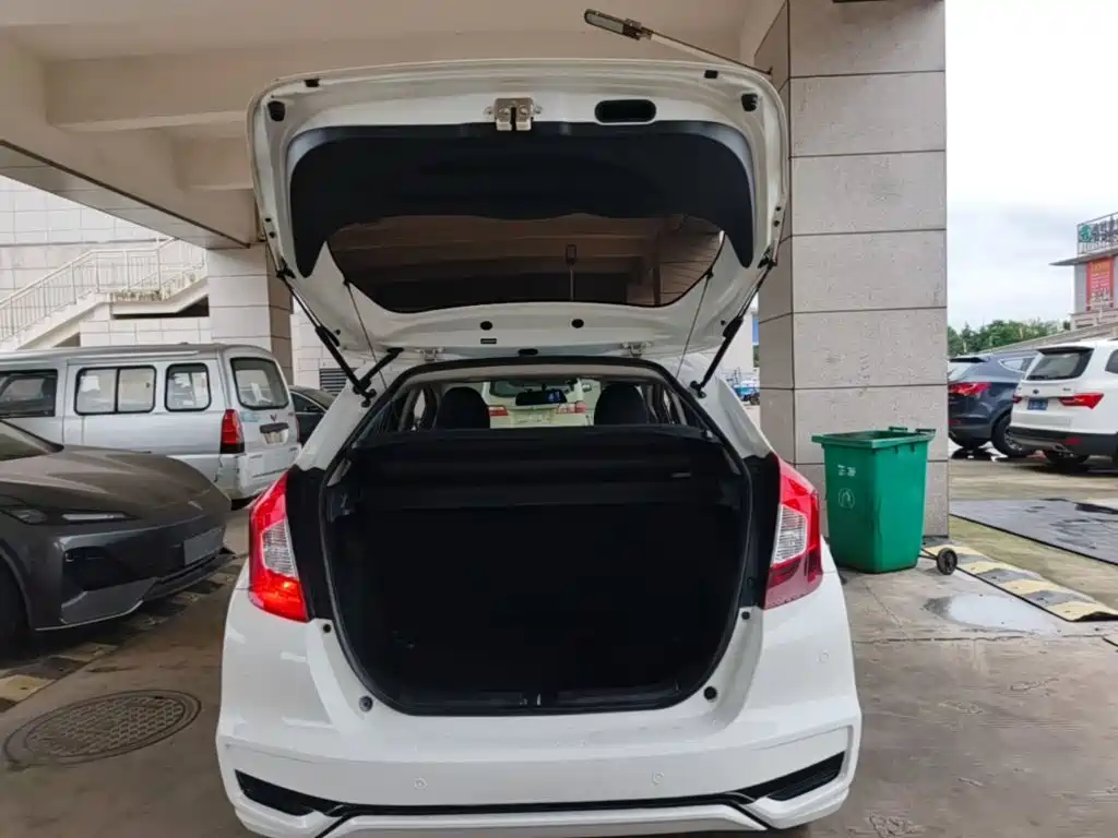 Honda Fit — фото 19
