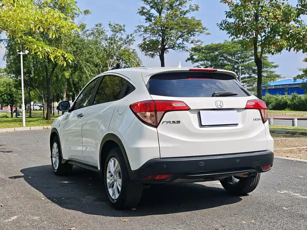 Honda Vezel — фото 10