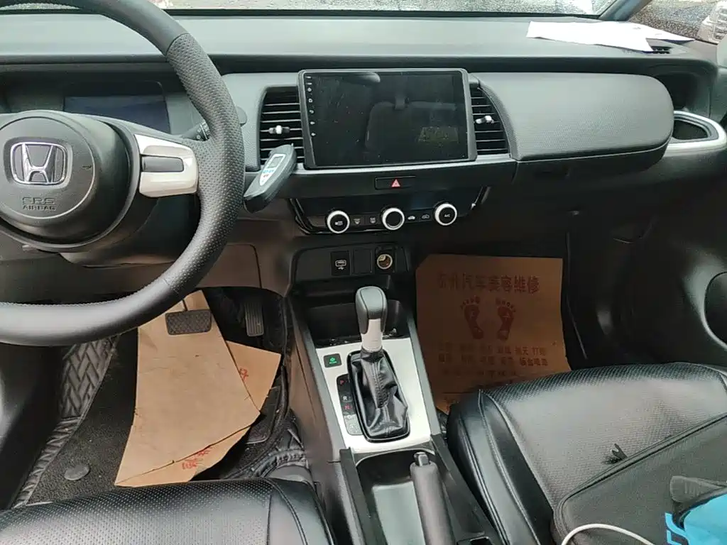 Honda Fit — фото 13