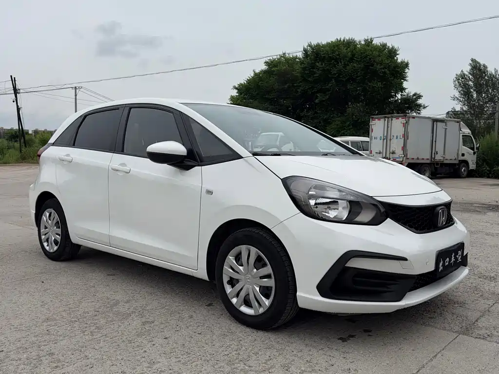 Honda Fit — фото 3