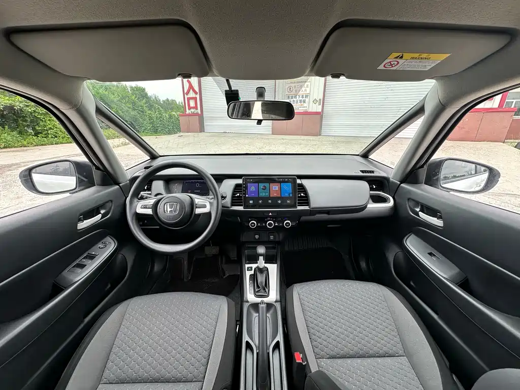 Honda Fit — фото 4
