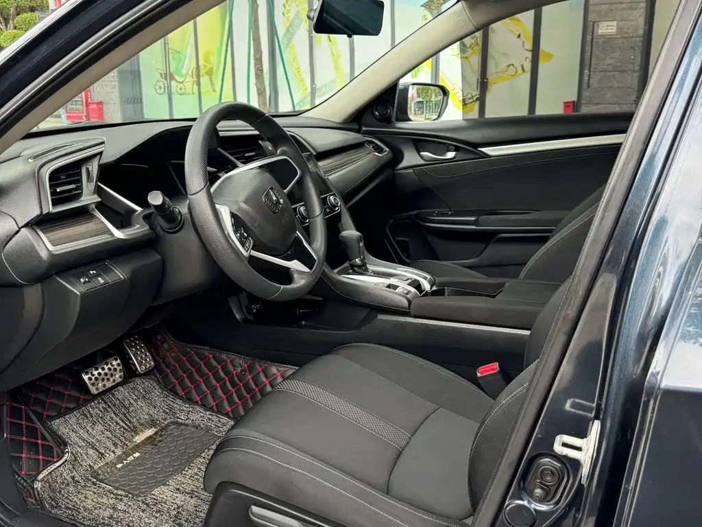 Honda Civic — фото 5