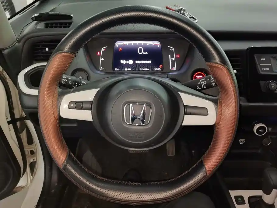 Honda Fit — фото 15