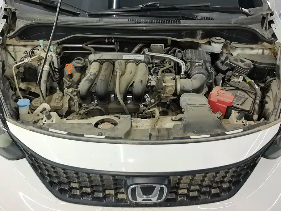Honda Fit — фото 10