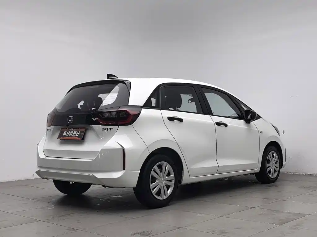 Honda Fit — фото 2