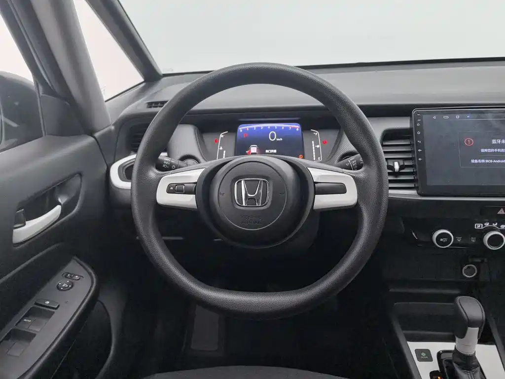 Honda Fit — фото 11